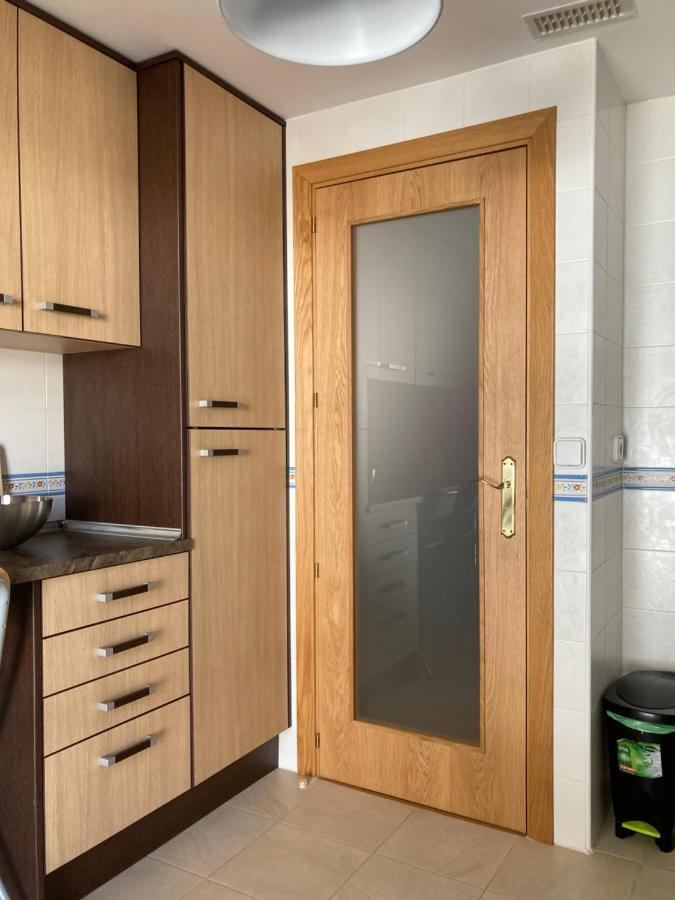 Apartamento Tarmanones エスカリリャ エクステリア 写真