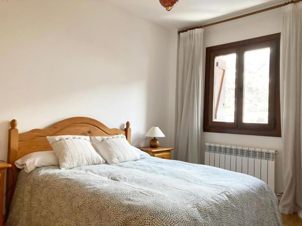 Apartamento Tarmanones エスカリリャ エクステリア 写真